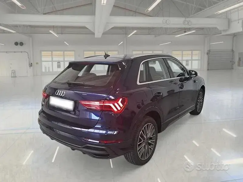 Usata Audi Q3 S-Line 150 CV (110 kW) 2024 Bluazzurro SUV