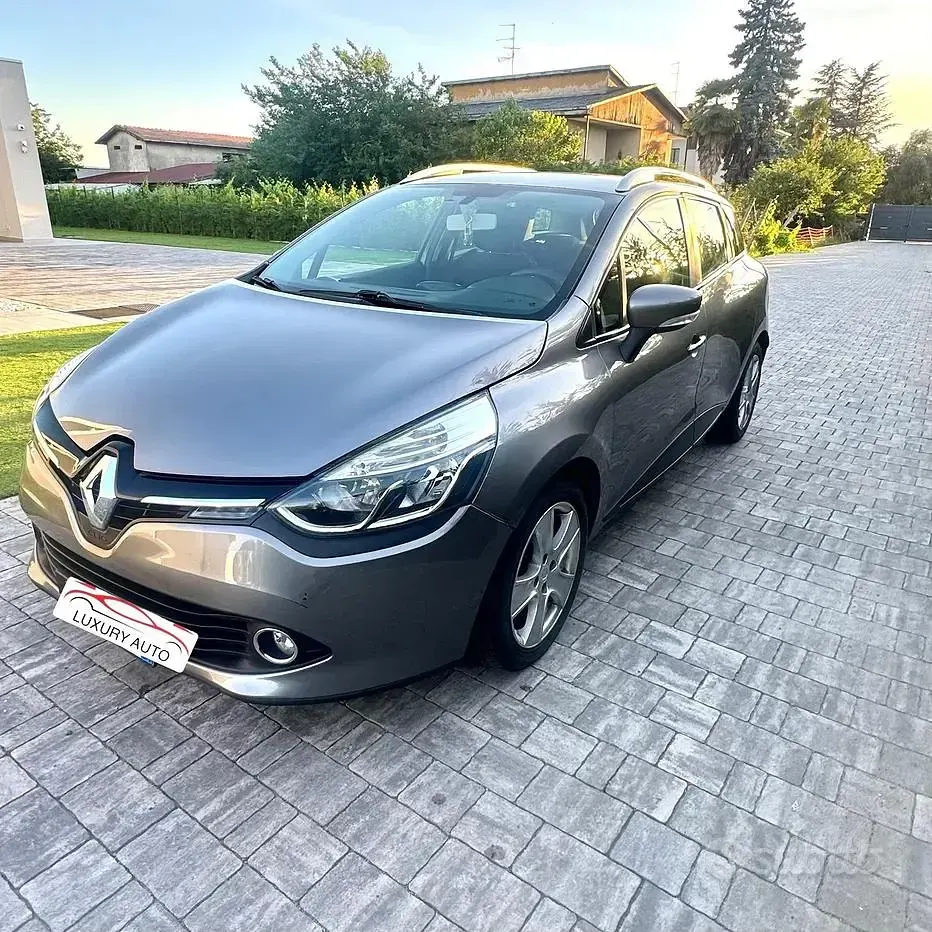 Usata Renault Clio 75 CV (55 kW) 2013 Grigio Station wagon