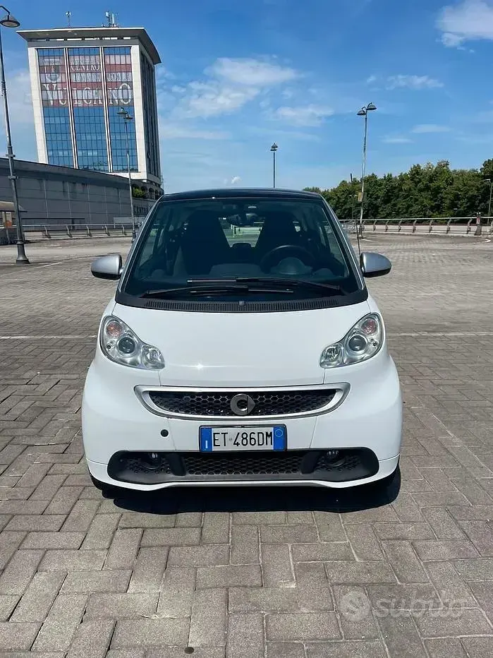 Usata Smart ForTwo Coupé Passion 71 CV (52 kW) 2013 Bianco Coupé