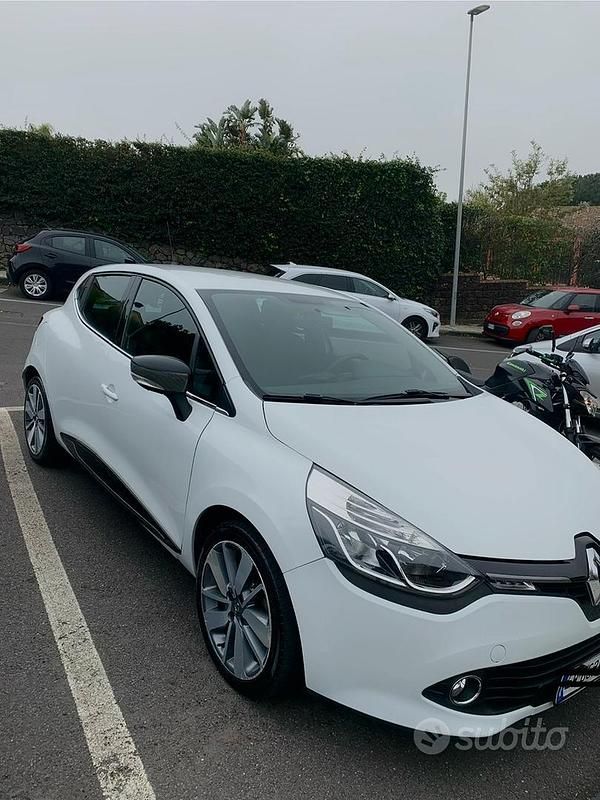 Usata Renault Clio IV 75 CV (55 kW) 2014 Bianco Utilitaria