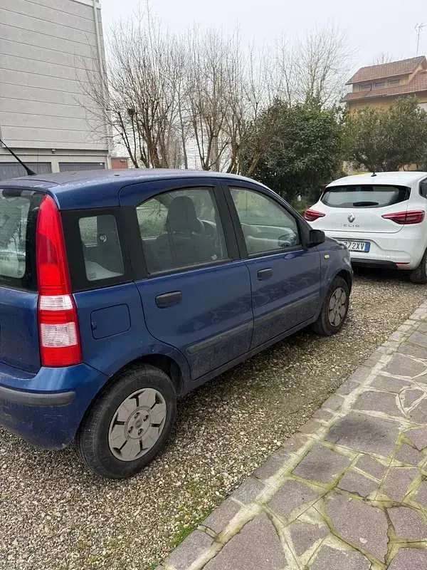 Usata Fiat Panda Active 54 CV (39 kW) 2004 Blu/azzurro Utilitaria