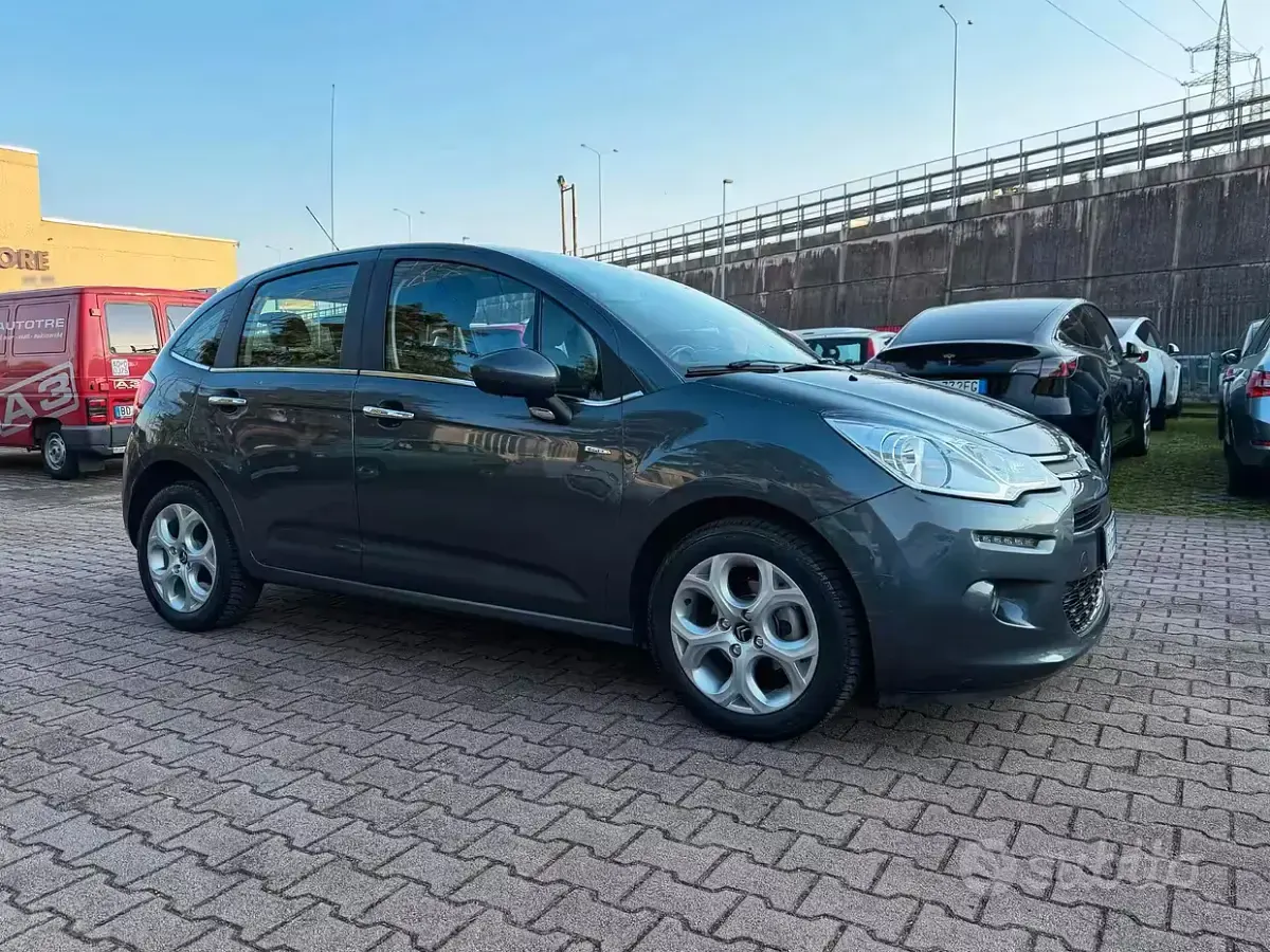 Usata Citroën C3 Exclusive 82 CV (60 kW) 2015 Grigio Berlina