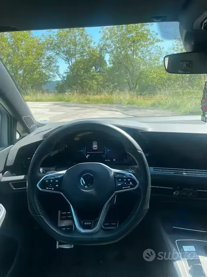 Usata VW Golf VIII GTD 200 CV (147 kW) 2021 Bianco Berlina