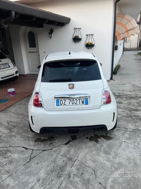 Usata Abarth 500 170 CV (125 kW) 2010 Bianco Utilitaria