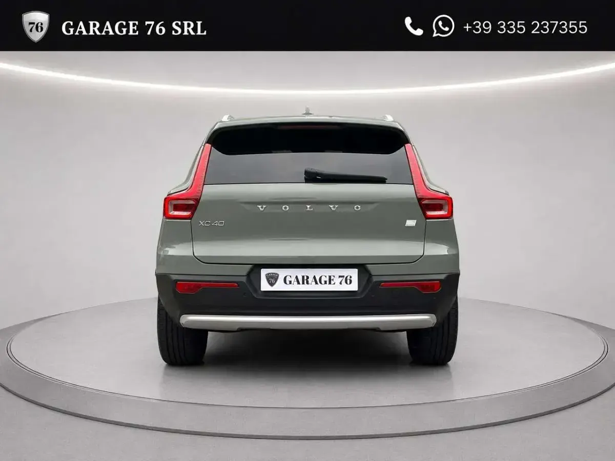 Usata Volvo XC40 Core 129 CV (94 kW) 2023 Verde SUV