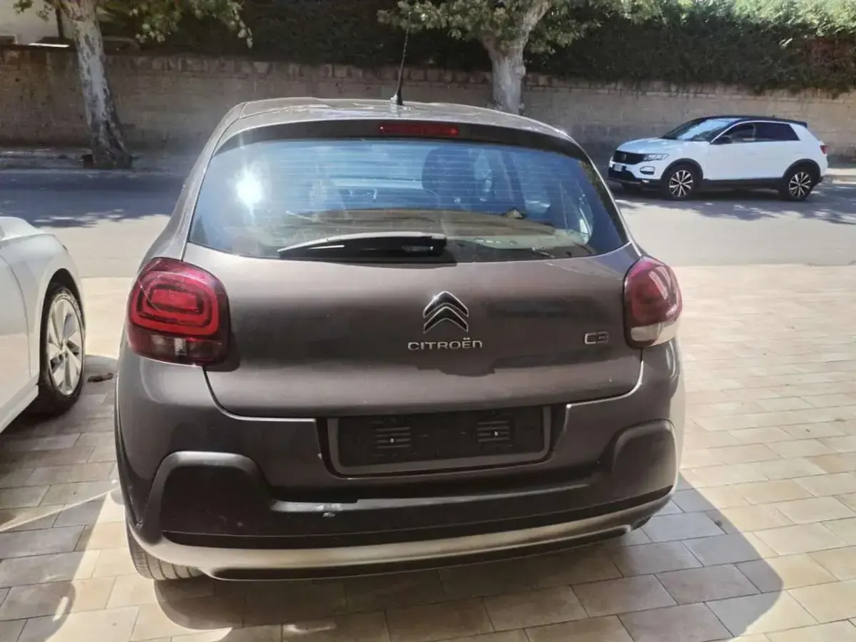 Usata Citroën C3 Feel 102 CV (75 kW) 2021 Beige Utilitaria
