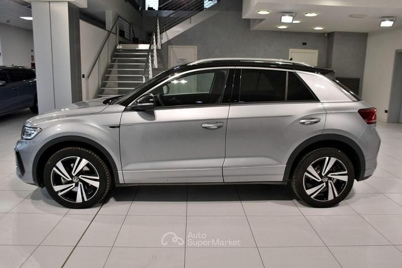 Usata VW T-Roc R-line Plus 150 CV (110 kW) 2024 Argento SUV