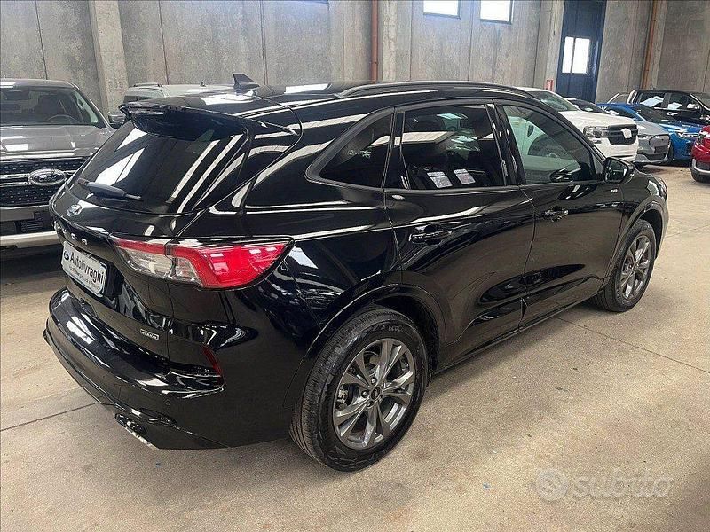 Usata Ford Kuga ST-Line X 225 CV (165 kW) 2023 Nero SUV
