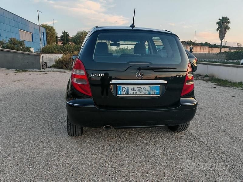 Usata Mercedes A180 Avantgarde Edition 109 CV (80 kW) 2008 Nero Berlina