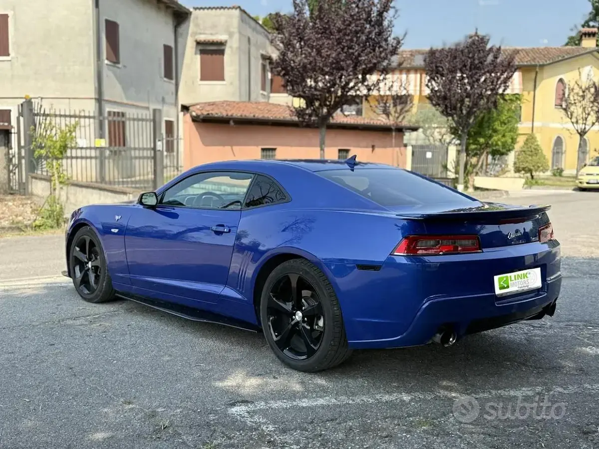 Usata Chevrolet Camaro LT 328 CV (241 kW) 2015 Bluazzurro Utilitaria