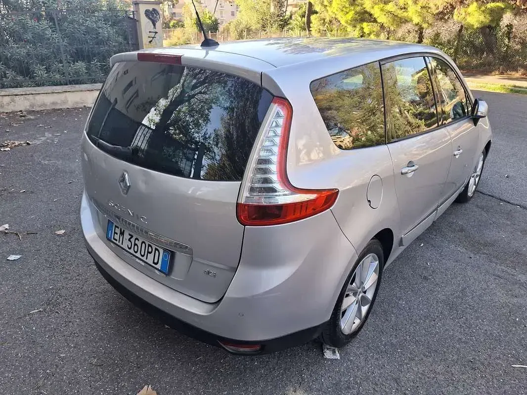 Usata Renault Grand Scénic II 131 CV (96 kW) 2009 Monovolume