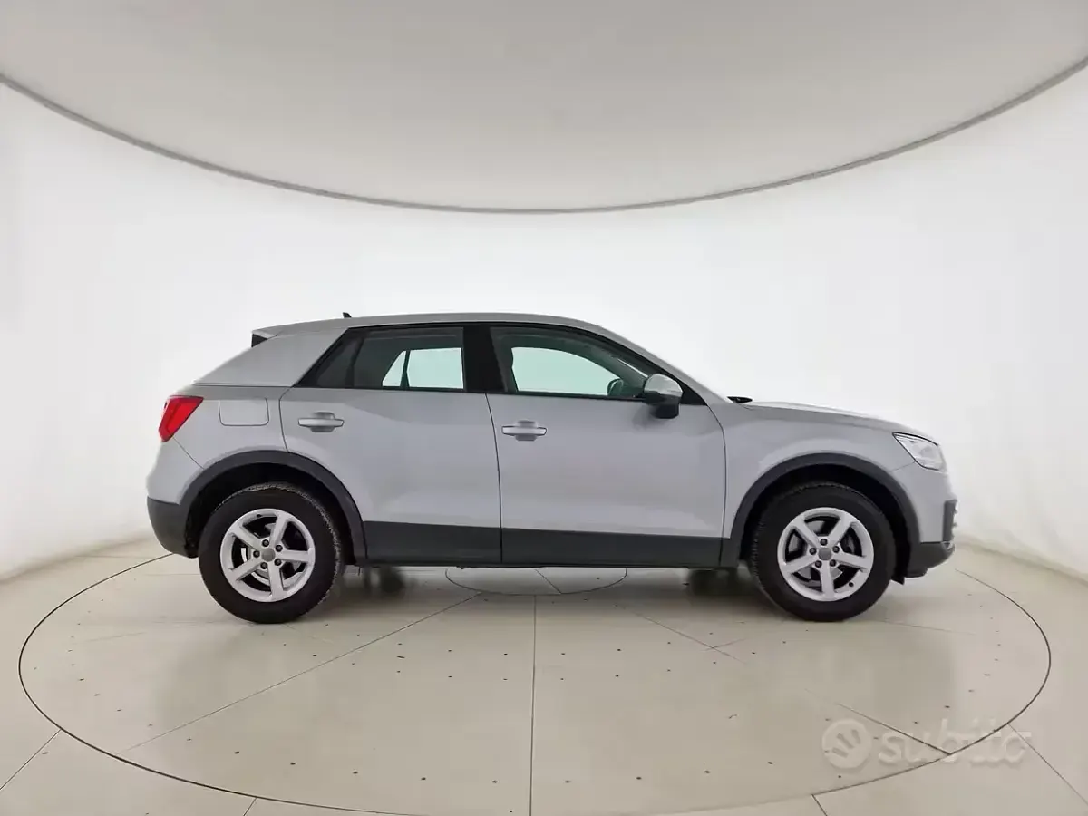 Usata Audi Q2 150 CV (110 kW) 2020 Grigio SUV