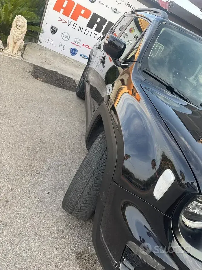 Usata Jeep Renegade Limited 120 CV (88 kW) 2021 Nero SUV