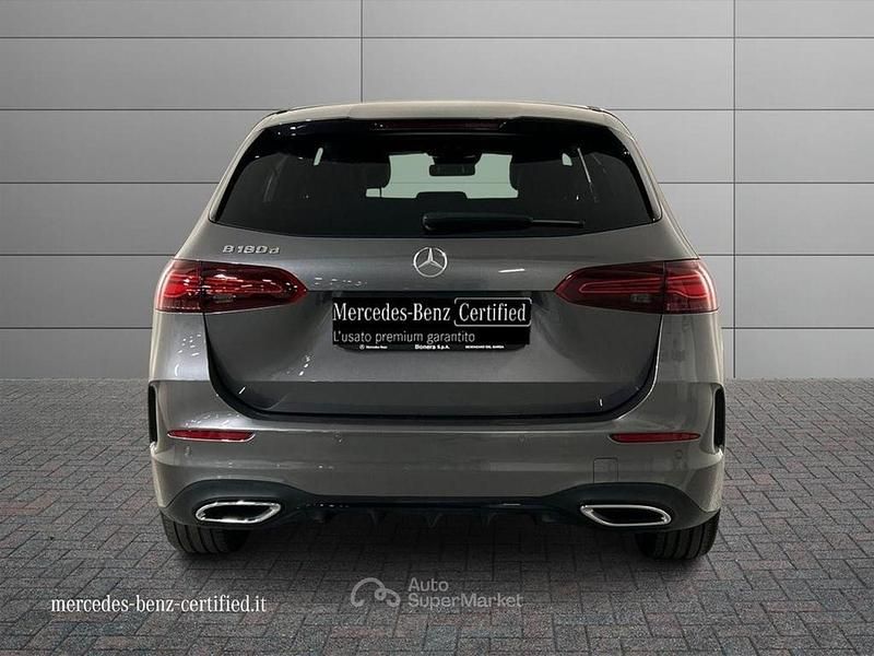 Usata Mercedes B180 Advanced Plus 116 CV (85 kW) 2023 Grigio Monovolume