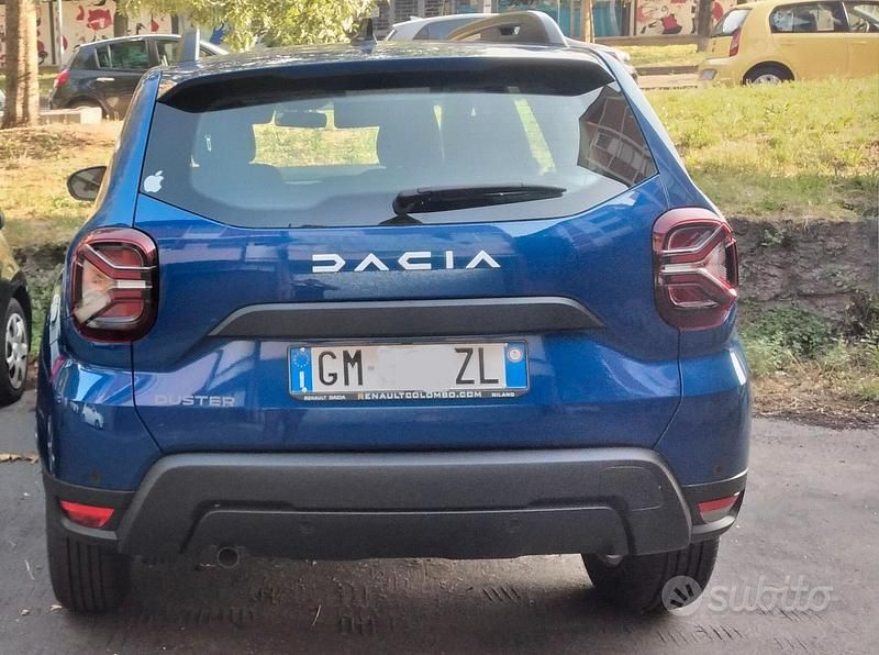 Usata Dacia Duster 100 CV (73 kW) 2023 Blu SUV