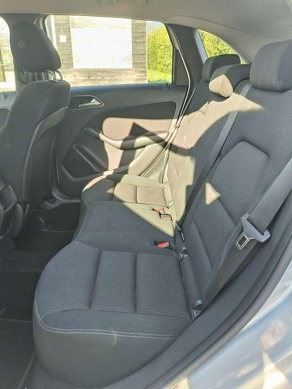 Usata Mercedes B180 Executive 109 CV (80 kW) 2014 Argento Monovolume