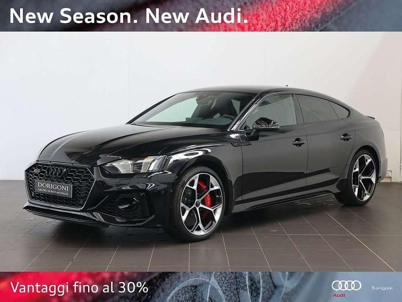Nero sebring effetto cristallo Usata 2024 Audi RS5 Sportback Performance Tre volumi | 119.000 € (Molto cara) - Immagine 1/4