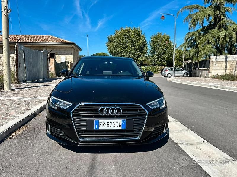 Usata Audi A3 Sport 116 CV (85 kW) 2018 Nero Berlina