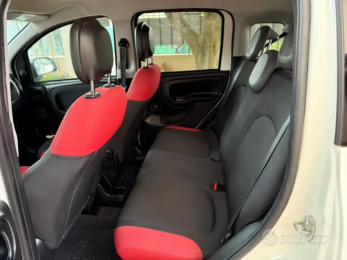 Usata Fiat Panda 80 CV (58 kW) 2018 Bianco Utilitaria