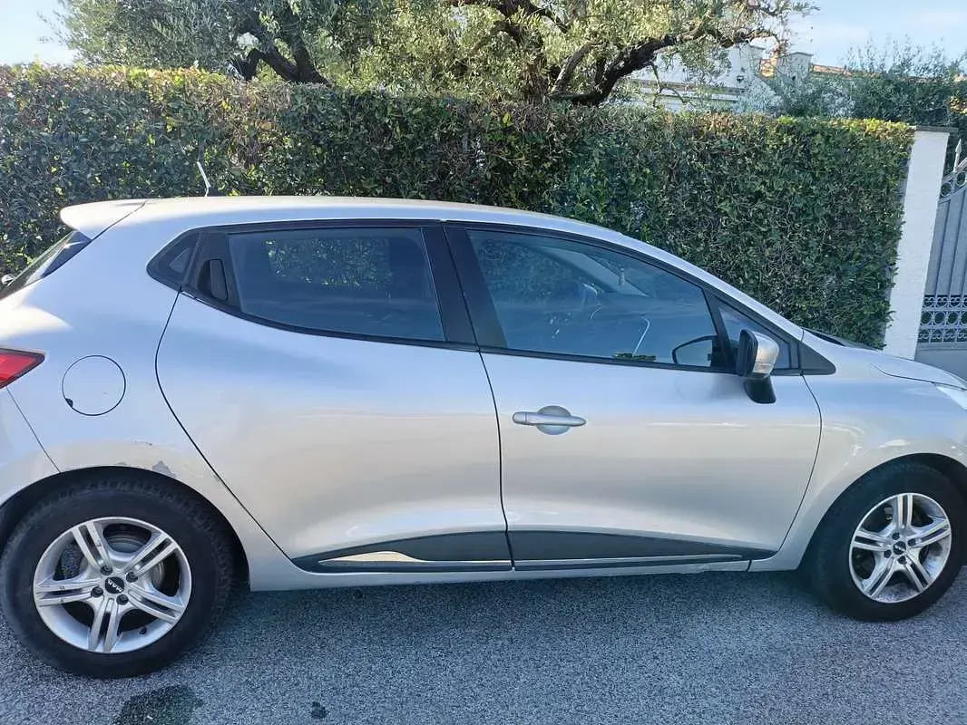 Usata Renault Clio IV Business 90 CV (66 kW) 2019 Berlina