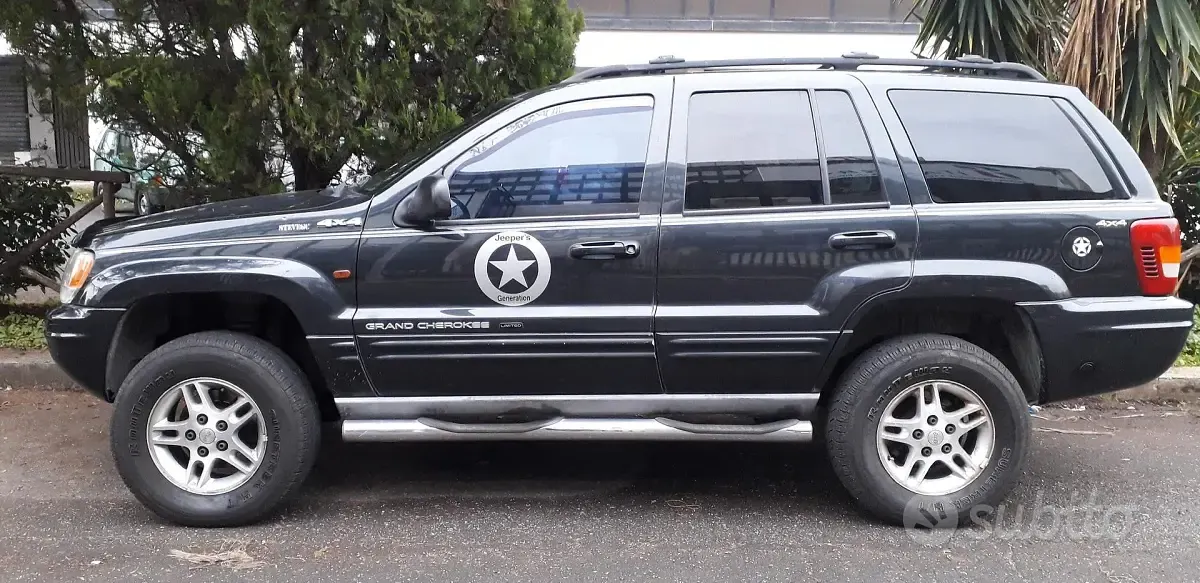 Usata Jeep Grand Cherokee 223 CV (164 kW) 2000 Nero SUV