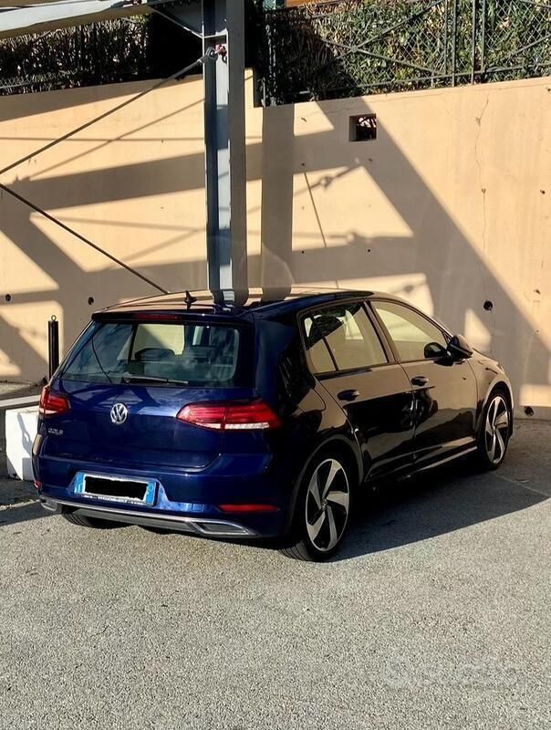 Usata VW Golf VII Executive 115 CV (84 kW) 2019 Utilitaria
