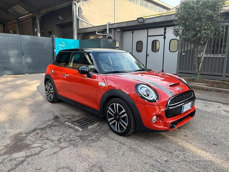 Arancione Usata 2018 Mini Cooper S Utilitaria | 20.800 € (Buon prezzo) - Immagine 1/4