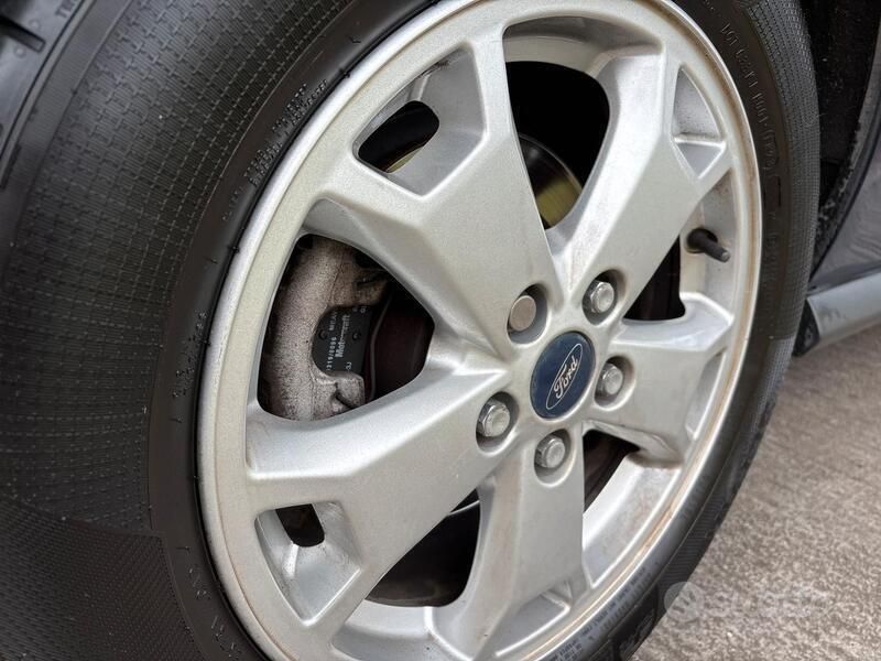 Usata Ford Transit 2018 Blu Station wagon