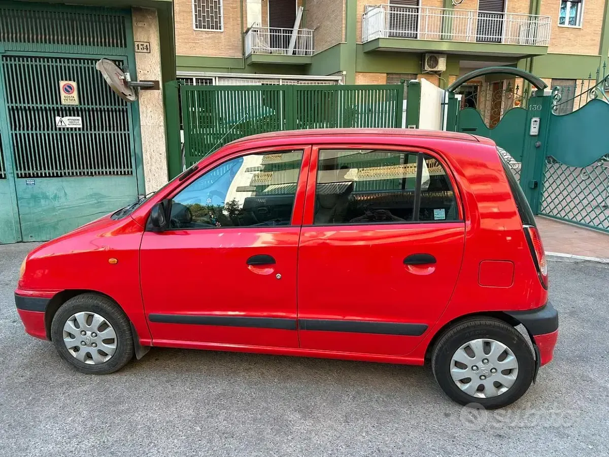 Usata Hyundai Atos Prime 58 CV (42 kW) 2003 Rosso Utilitaria