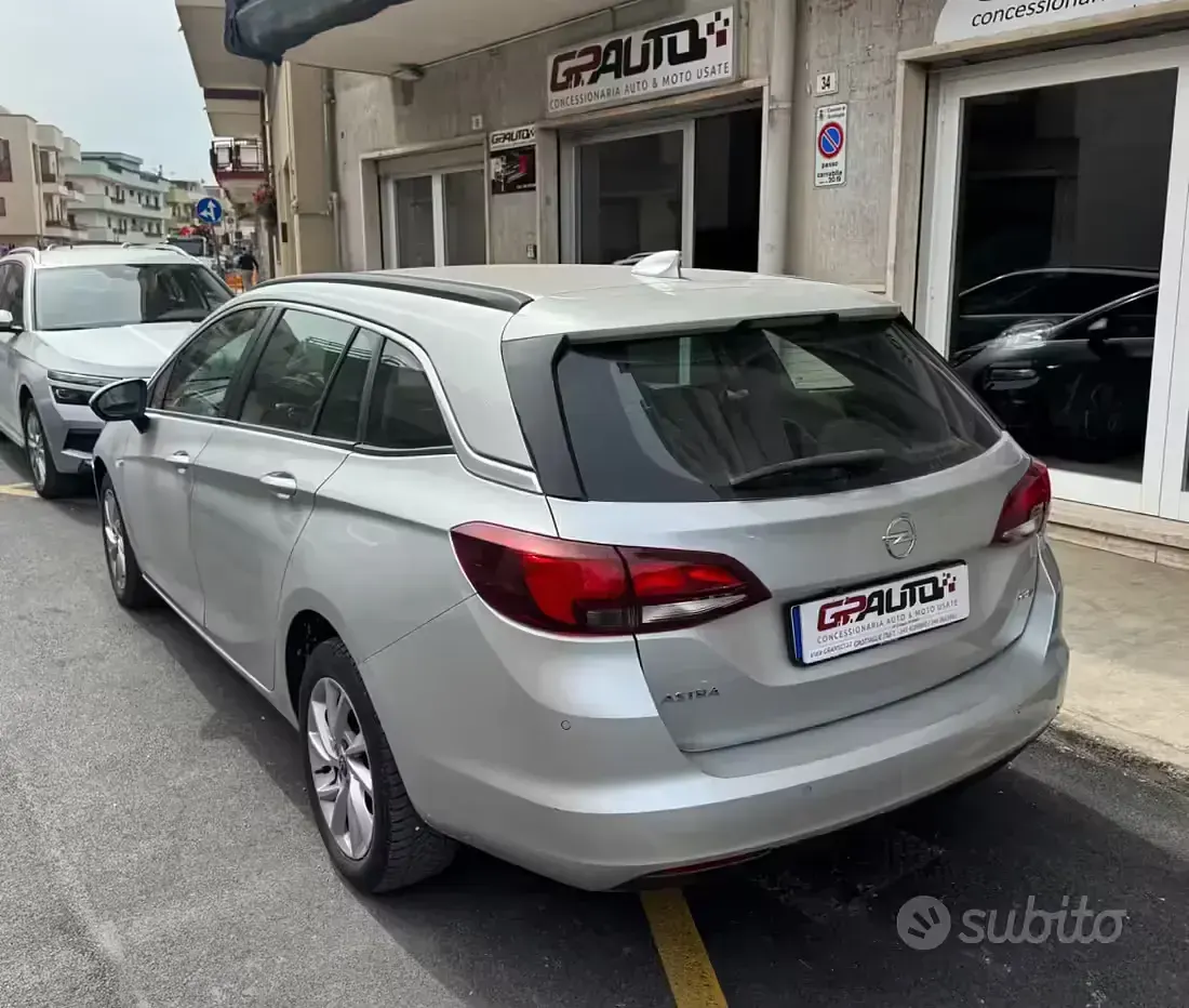 Occasion Opel Astra Innovation 110 ch (80 kW) 2018 Gris Berline
