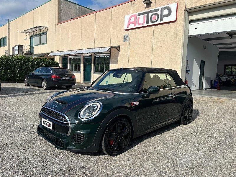 Usata Mini John Cooper Works Cabriolet Hype 231 CV (169 kW) 2017 Verde Cabrio