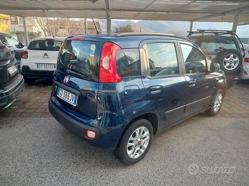 Usata Fiat Panda Lounge 69 CV (50 kW) 2020 Blu Utilitaria