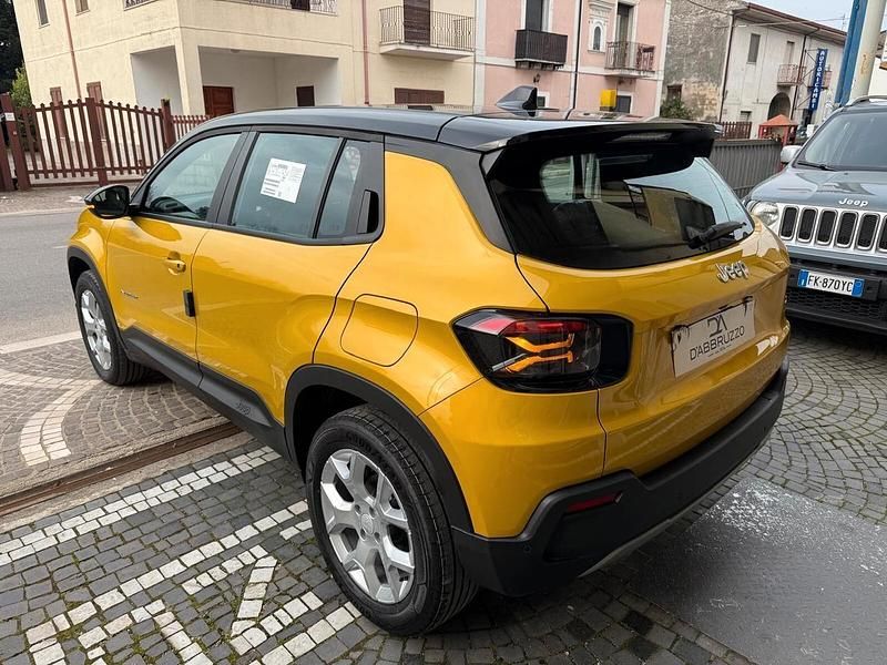 Nuova Jeep Avenger Altitude 101 CV (74 kW) 2025 Giallo SUV