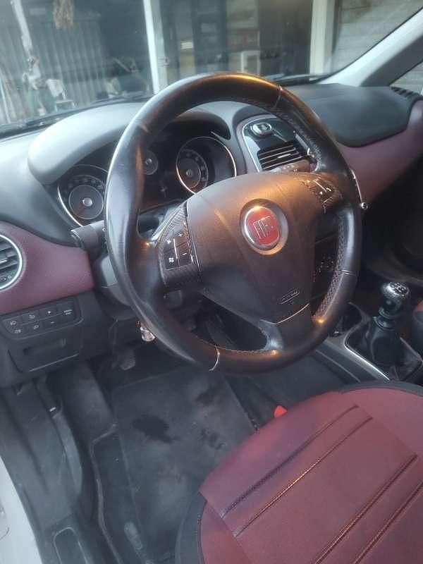 Usata Fiat Punto Evo Dynamic 69 CV (50 kW) 2009 Bianco Utilitaria