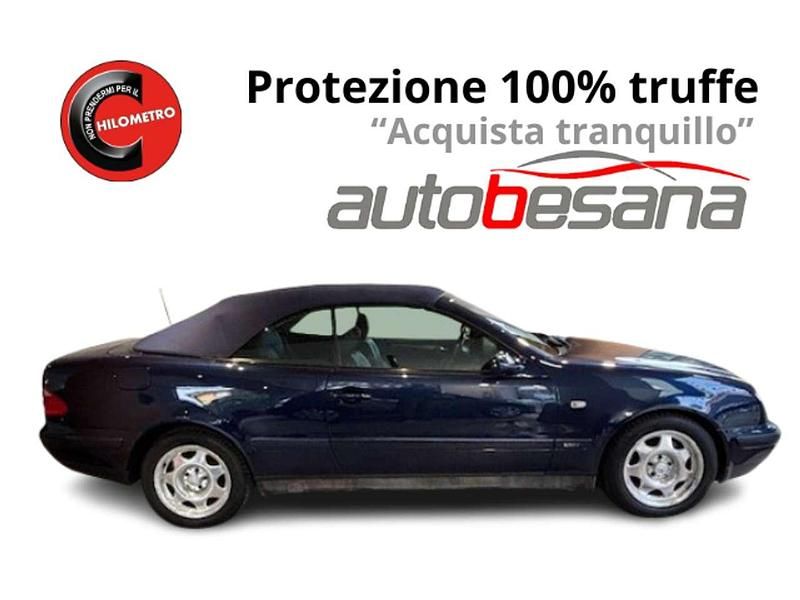 Usata Mercedes CLK230 193 CV (141 kW) 1999 Blu/azzurro Cabrio