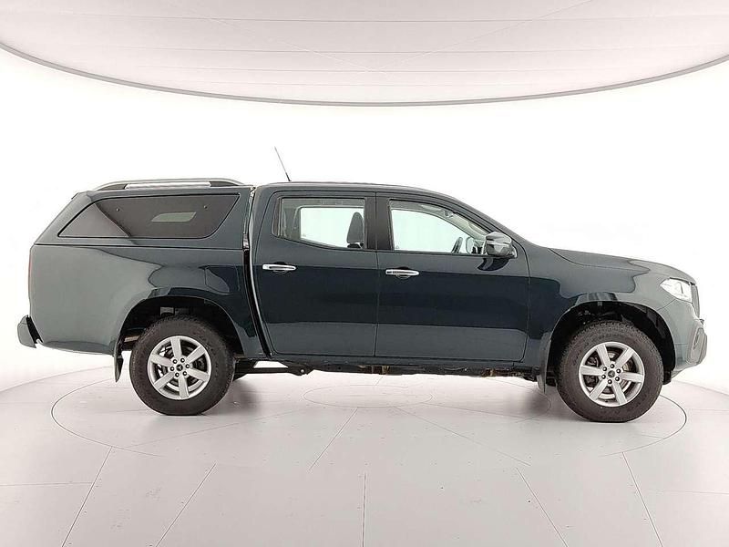 Usata Mercedes X250 190 CV (139 kW) 2018 Verde Pick-up