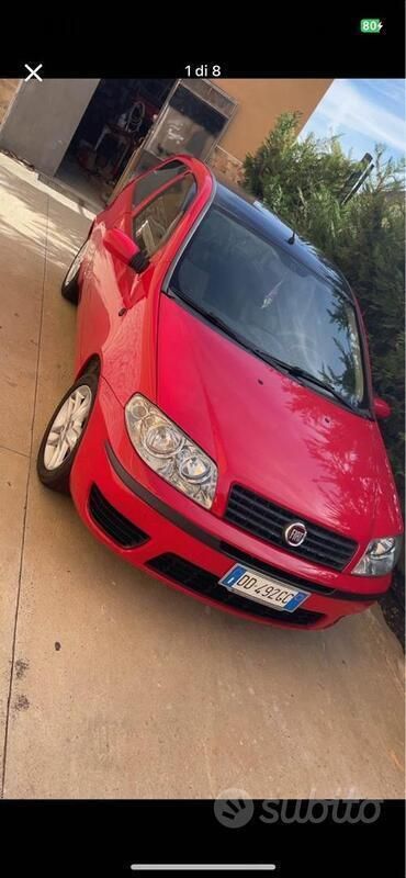Usata Fiat Punto 69 CV (50 kW) 2006 Rosso Utilitaria