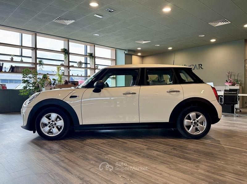 Usata Mini One D 95 CV (69 kW) 2018 Beige Utilitaria