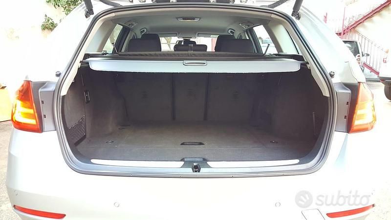 Usata BMW 318 143 CV (105 kW) 2013 Grigio Station wagon
