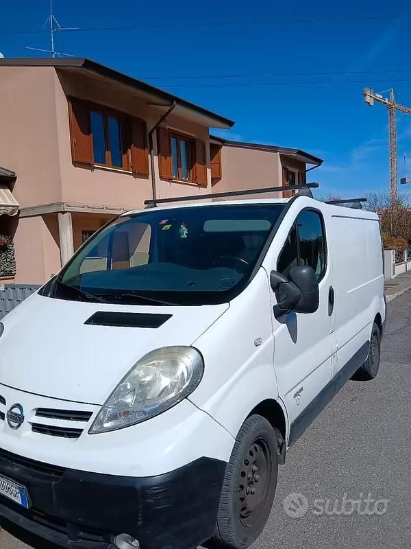 Usata Nissan Primastar 115 CV (84 kW) 2010 Monovolume