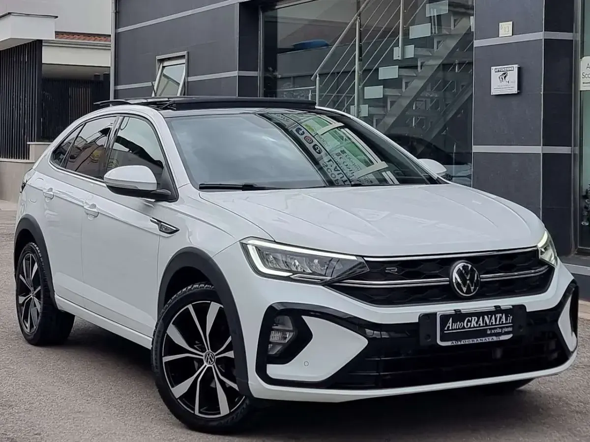 Usata VW Taigo R-line 110 CV (80 kW) 2023 Bianco SUV