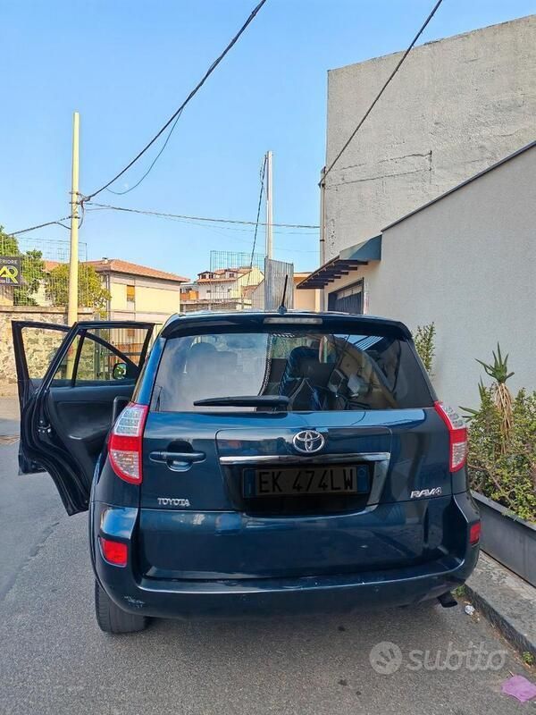 Usata Toyota RAV4 2012 Nero SUV