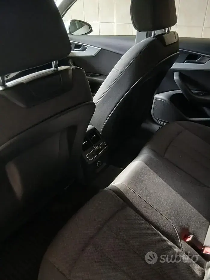 Usata Audi A4 Business 122 CV (89 kW) 2017 Bianco Station wagon