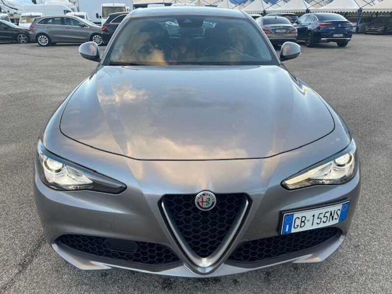 Usato 2020 Alfa Romeo Giulia 2.1 Diesel 160 CV (26.500 €)
