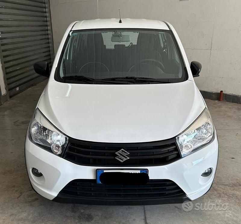 Usata Suzuki Celerio 68 CV (50 kW) 2017 Bianco Utilitaria
