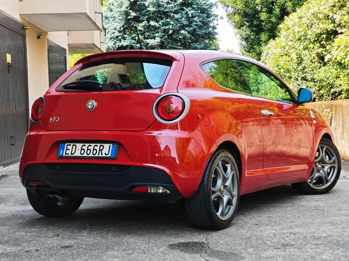 Usata Alfa Romeo MiTo Premium 170 CV (125 kW) 2010 Rosso Utilitaria