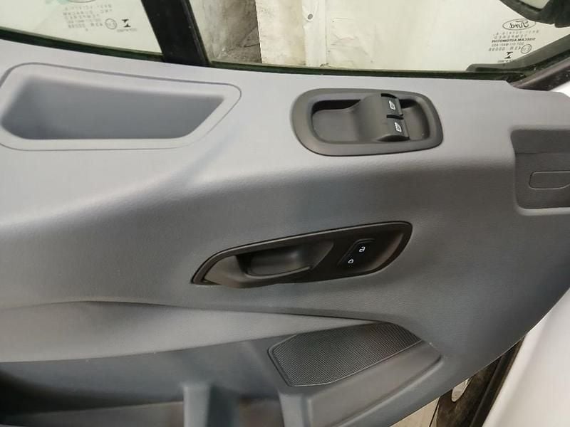 Usata Ford Transit Trend 130 CV (95 kW) 2018 Bianco Furgone