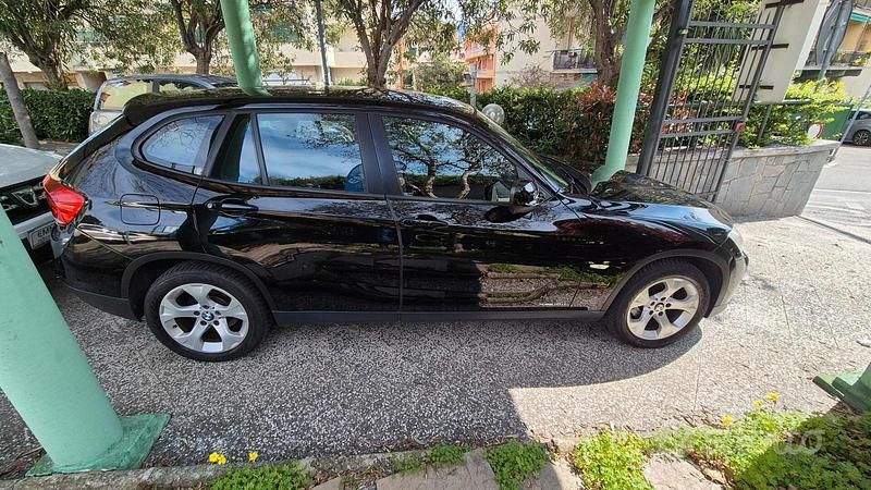 Occasion BMW X1 143 ch (105 kW) 2011 Noir SUV
