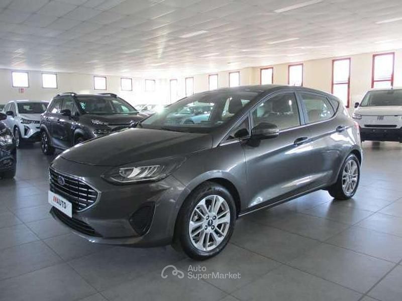 Usata Ford Fiesta Titanium 75 CV (55 kW) 2023 Grigio Utilitaria