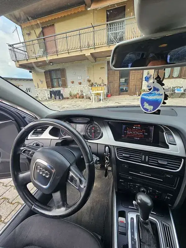 Usata Audi A4 Advanced Plus 143 CV (105 kW) 2012 Grigio Station wagon